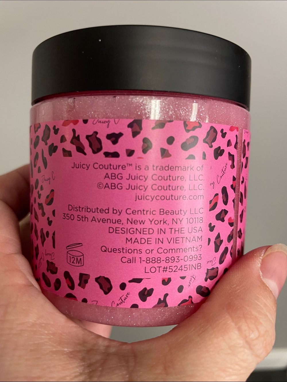 Juicy Couture Sandalwood & Vanilla Sugar Scrub NEW Sealed - Picture 2 of 3